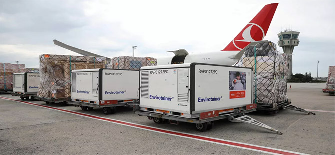 Turkish Cargo, Kovid-19 aşılarını taşımaya başladı