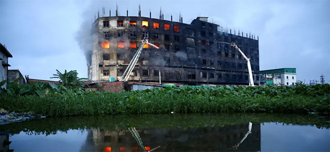 Bangladeş’te fabrika yangını: En az 49 kişi öldü