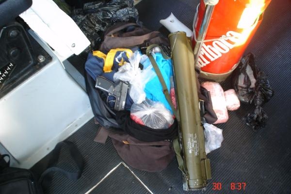 Sakız Adası'nda yakalanan DHKP-C bombacıları