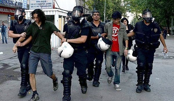 Gezi Parkı olaylarına 193 gözaltı