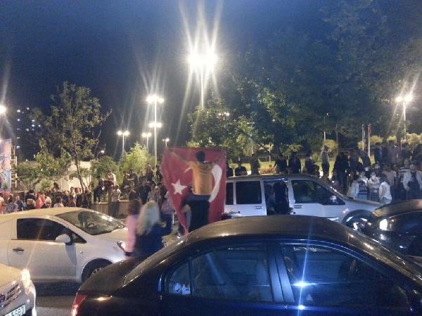 Atakent Gezi Parkı için sokağa döküldü