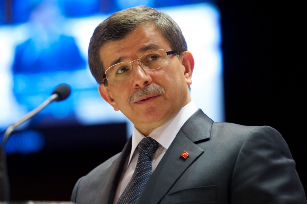 Davutoğlu, Lübnan Meclis Başkanı ile görüştü
