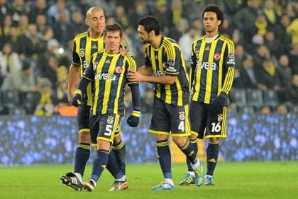 Fenerbahçe'ye 7 yıldız geliyor